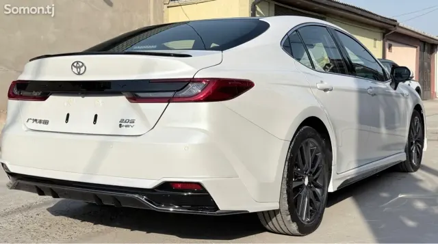 Toyota Camry 2026 · 2.0 CVT