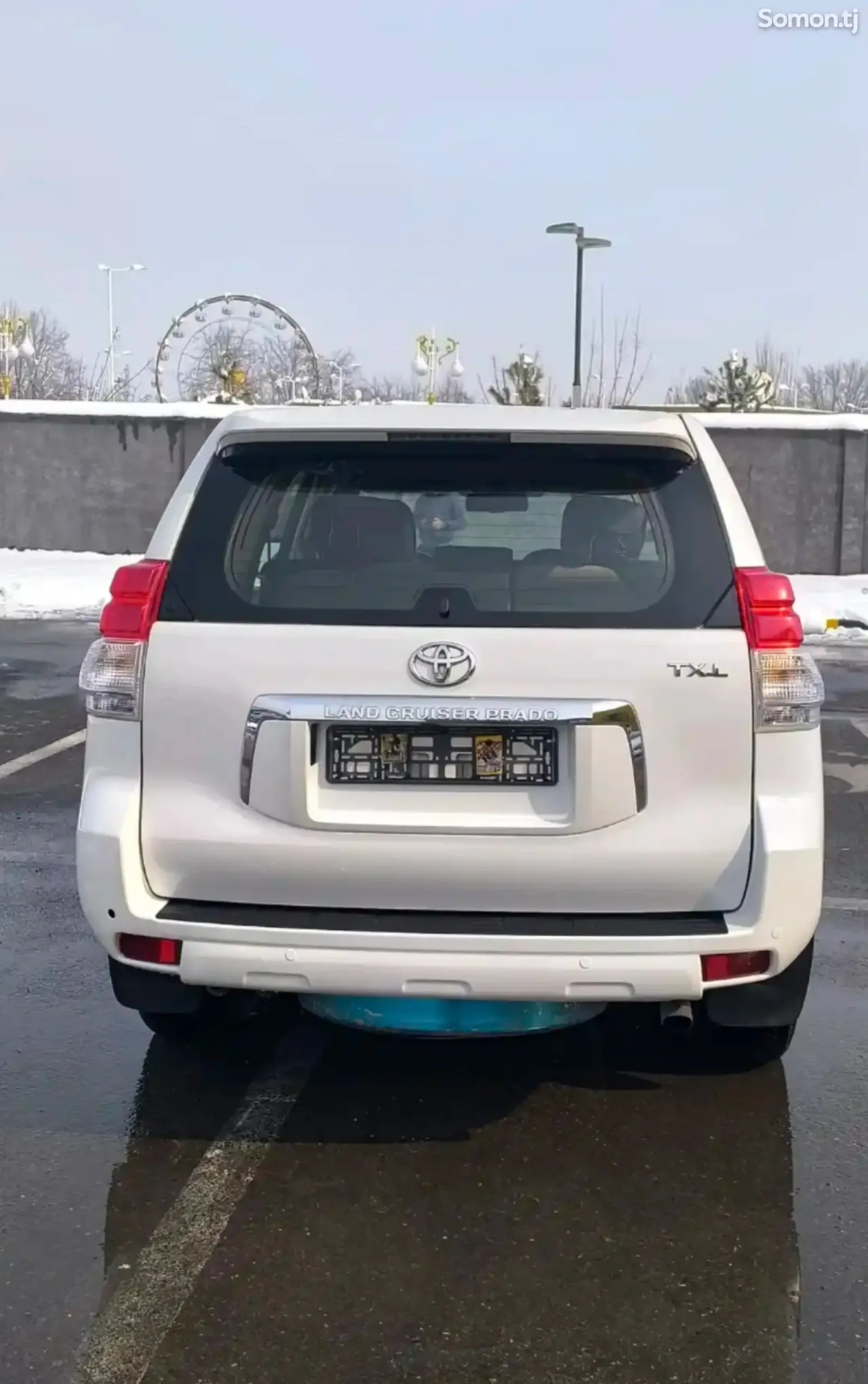 Toyota Land Cruiser Prado 2013 · 2.7 AT
