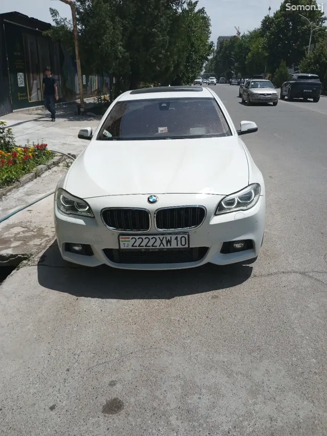 BMW M5 2016 · 4.4 AT