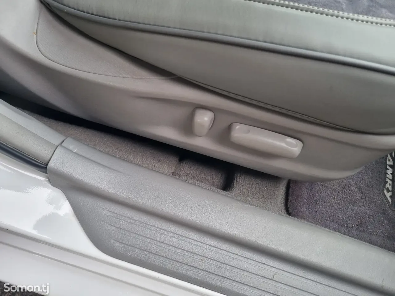 Toyota Camry 2010 · 2.5 AT