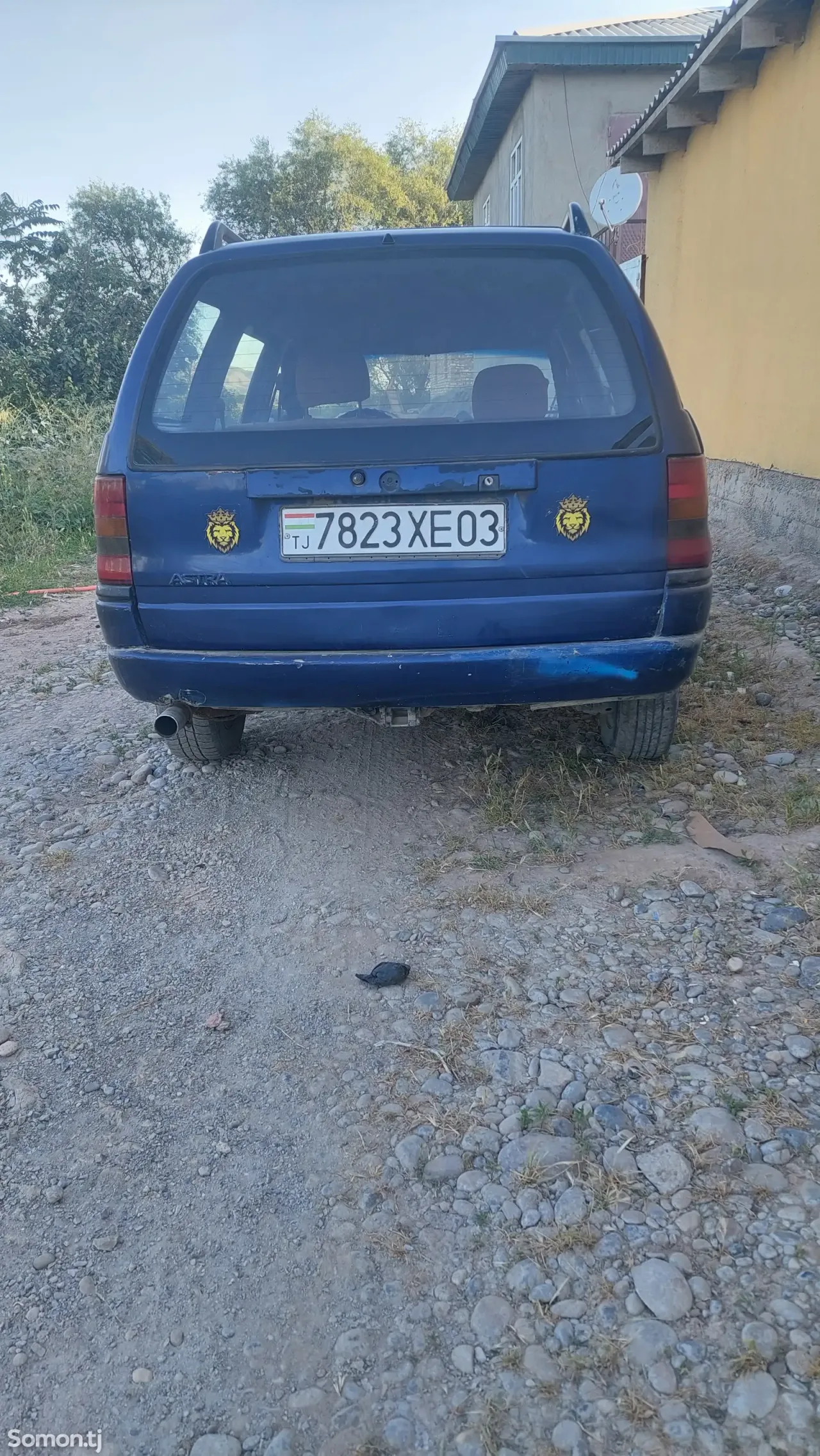 Opel Astra F 1993 · 4.6 AT