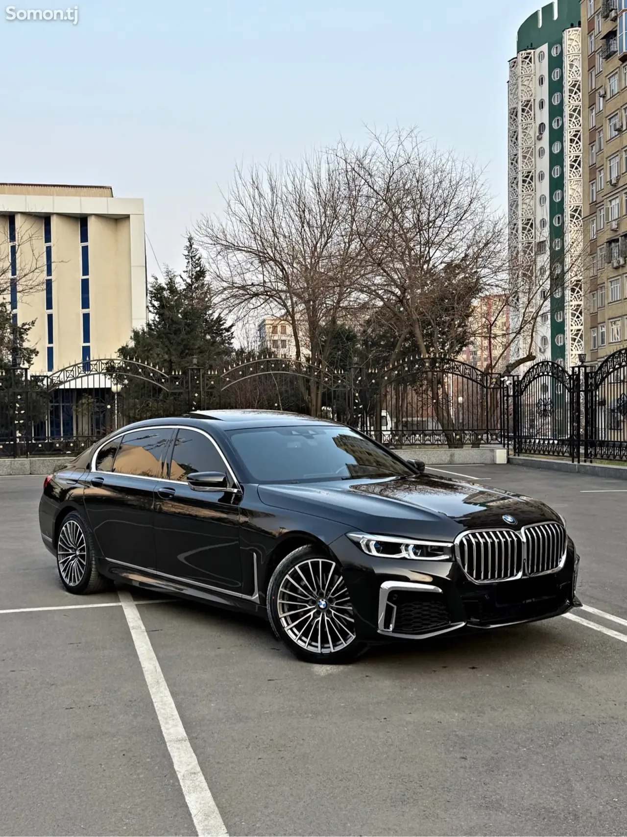BMW 7 series 2017 · 3.0 AT