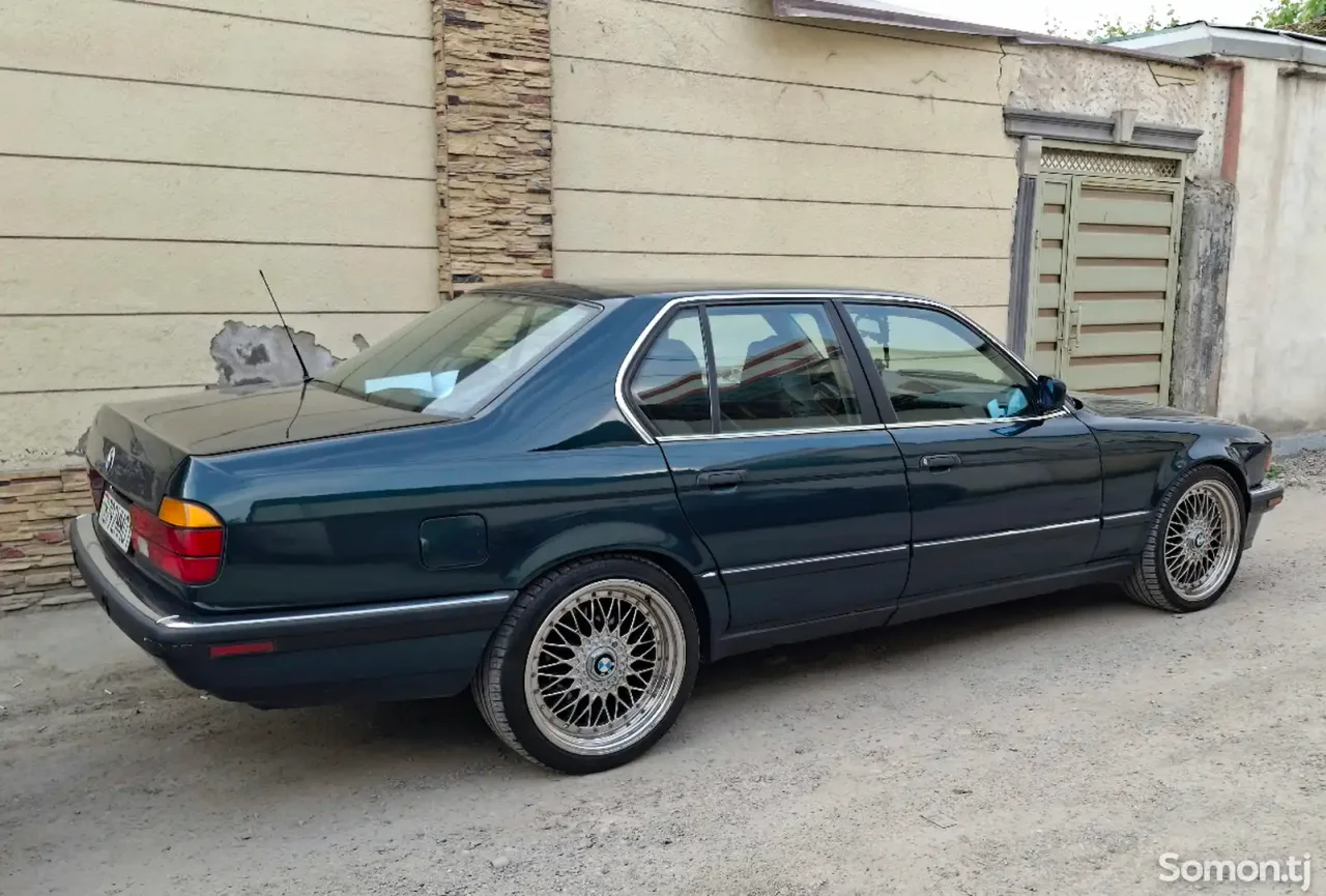 BMW 7 series 1994 · 3.0 AT