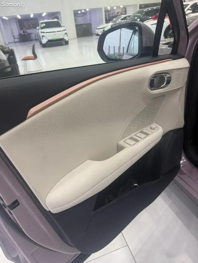 Geely Lynk & Co 06 2025 · 1.5 AT