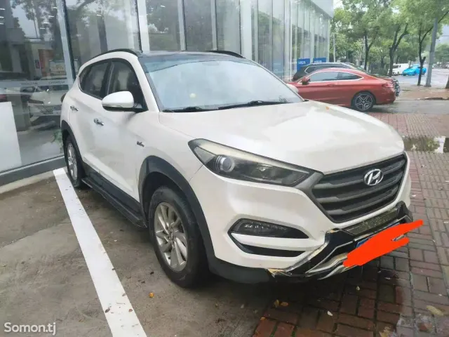 Hyundai Tucson 2016 · 1.6 AT