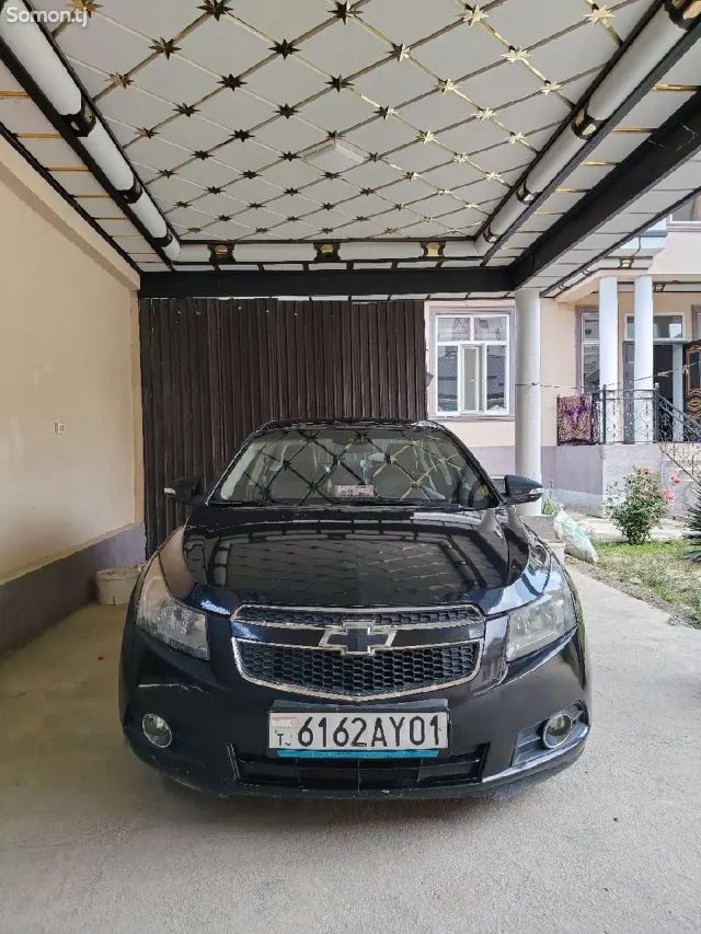 Chevrolet Cruze 2010 · 1.8 AT