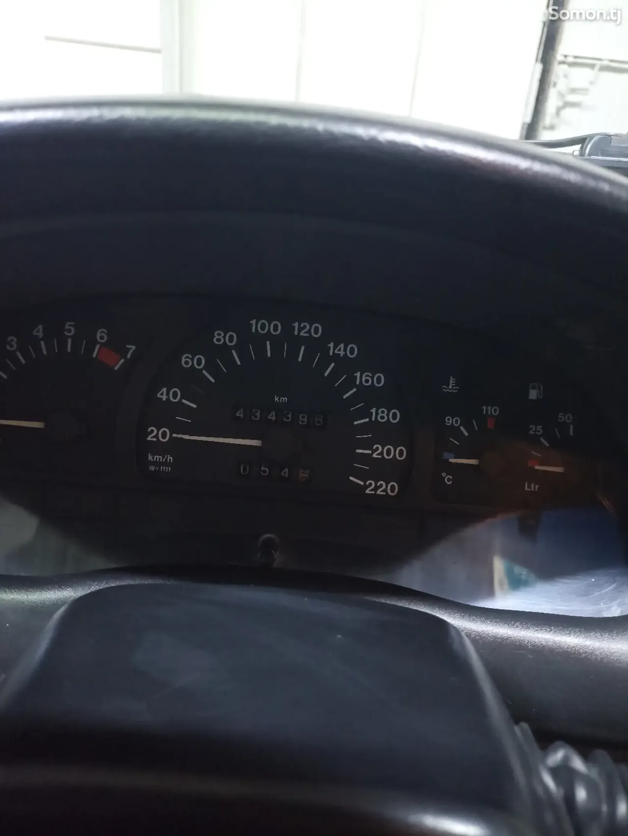 Opel Astra F 1993 · 1.6 MT