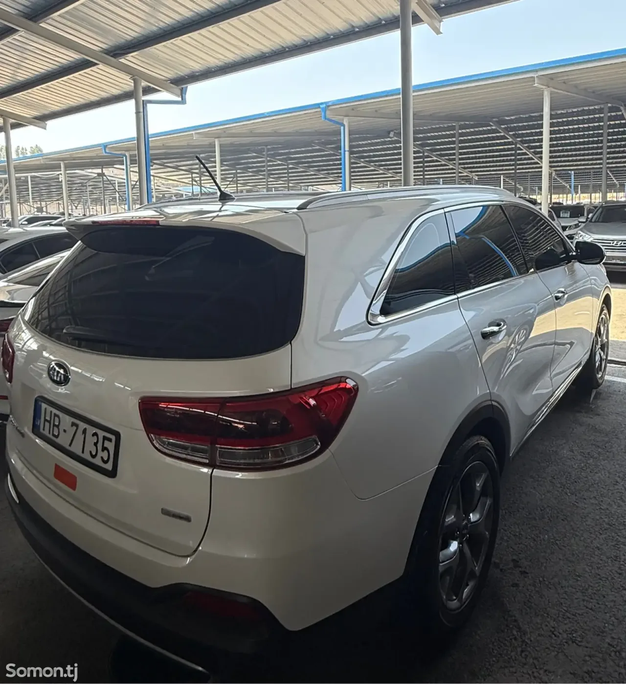 Kia Sorento 2015 · 2.0 AT