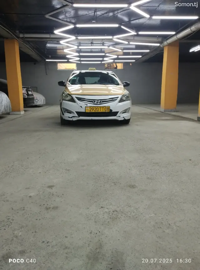 Hyundai Solaris 2014 · 1.6 AT