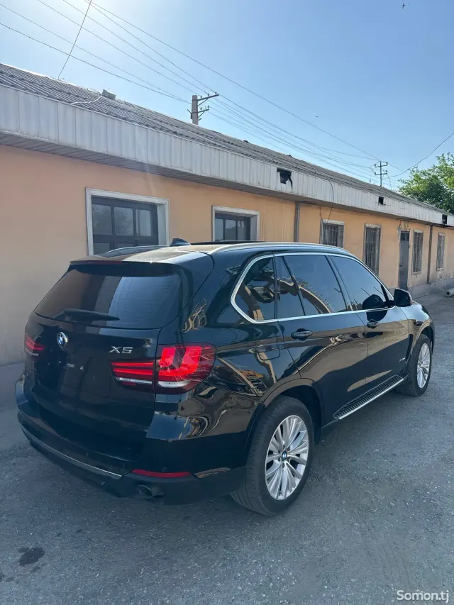 BMW X5 2016 · 3.0 AT