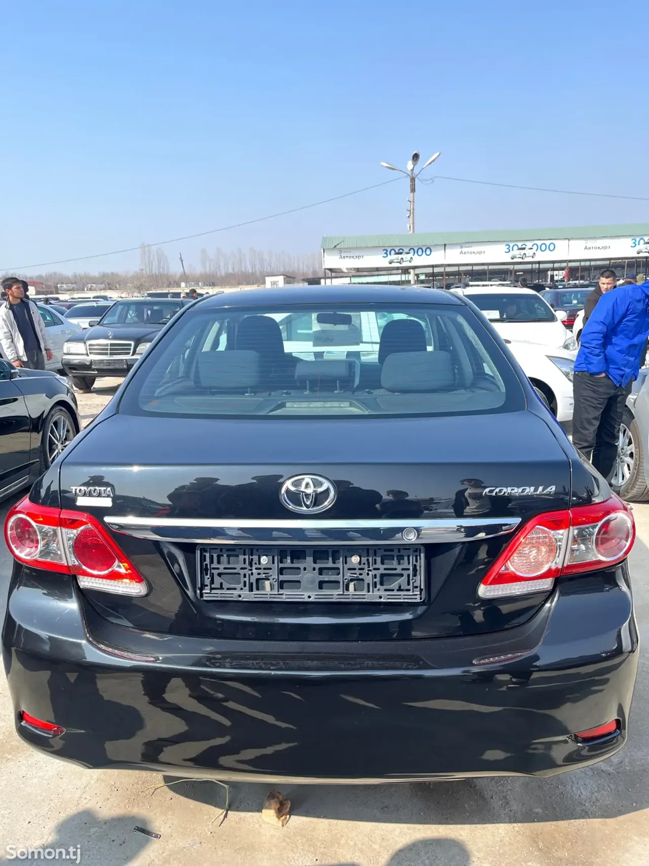 Toyota Corolla 2011 · 1.6 MT