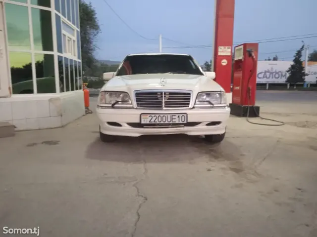 Mercedes-Benz C class 1999 · 1.8 AT
