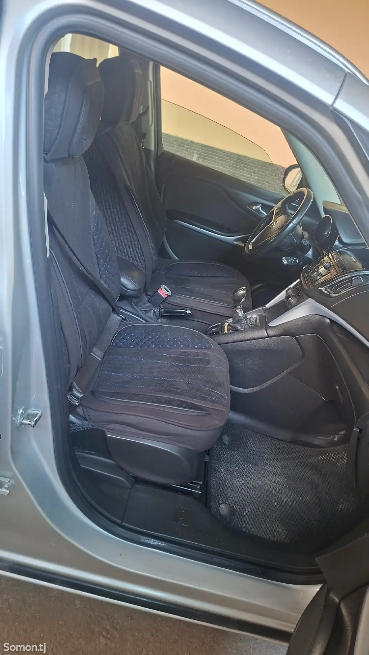 Opel Zafira 2014 · 1.6 MT