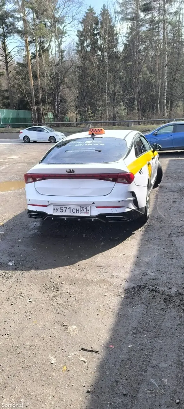 Kia K5 2020 · 2.0 AT