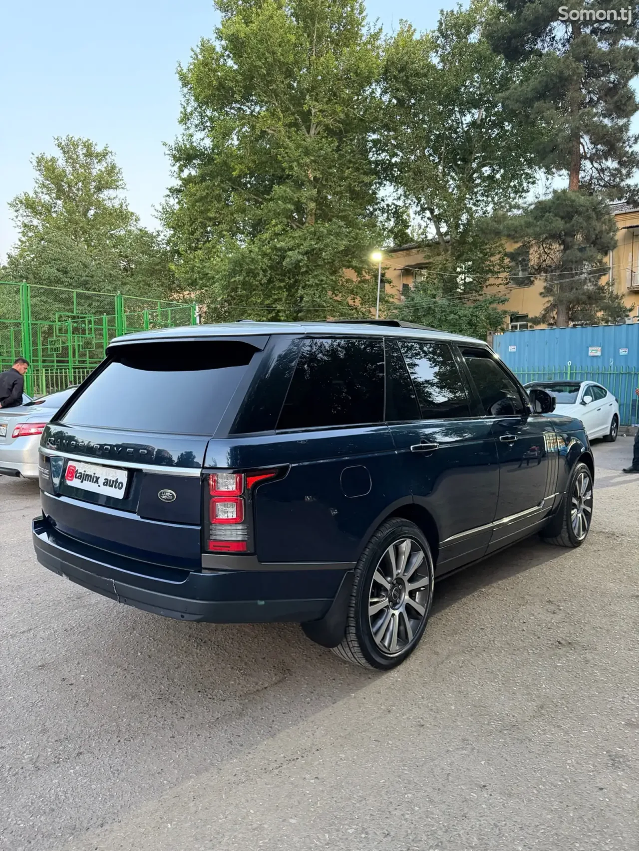 Land Rover Range Rover 2015 · 5.0 AT