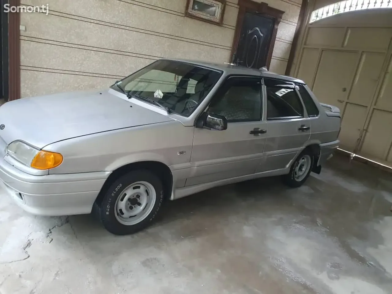Lada (ВАЗ) 2115 2005 · 1.6 MT