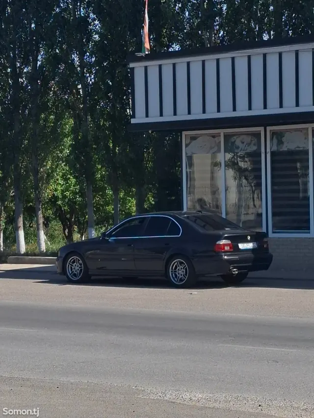 BMW 5 series 2001 · 3.0 AT