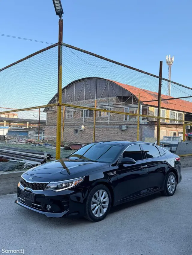 Kia Optima 2016 · 2.4 AT