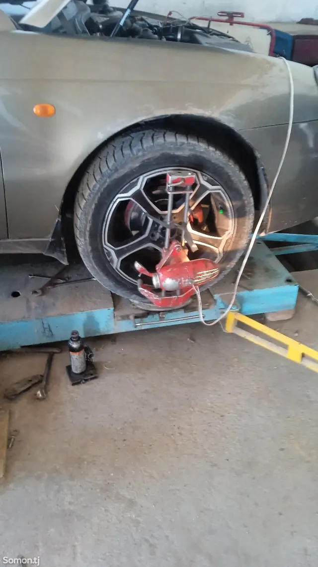 Daewoo Leganza 1997 · 2.0 MT