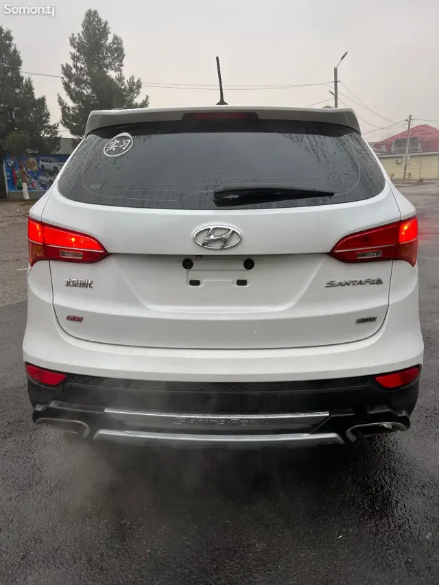 Hyundai Santa Fe 2014 · 2.0 AT