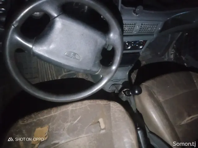 Daewoo Nexia 1995 · 1.6 MT