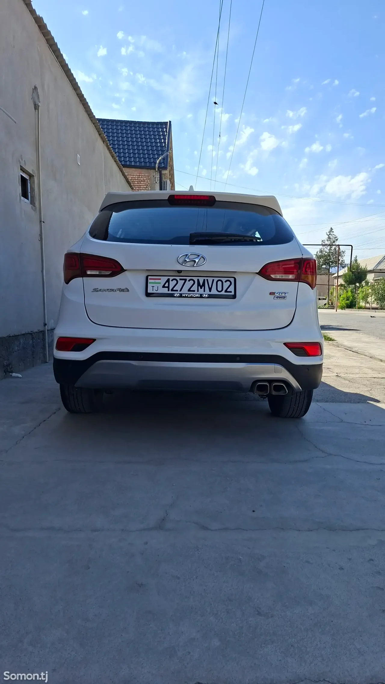 Hyundai Santa Fe 2016 · 2.0 AT