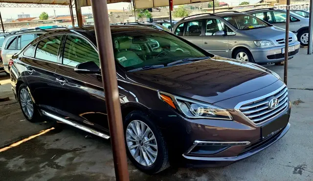 Hyundai Sonata 2014 · 2.4 AT