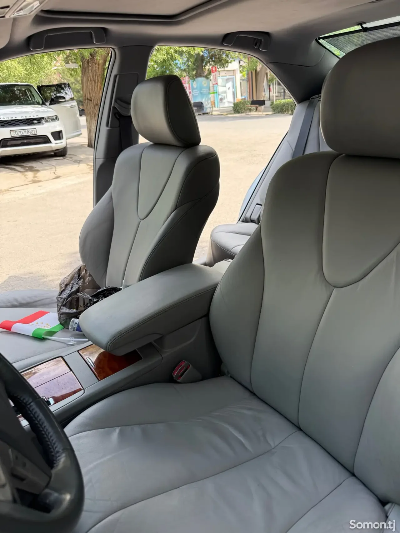 Toyota Camry 2010 · 2.5 AT