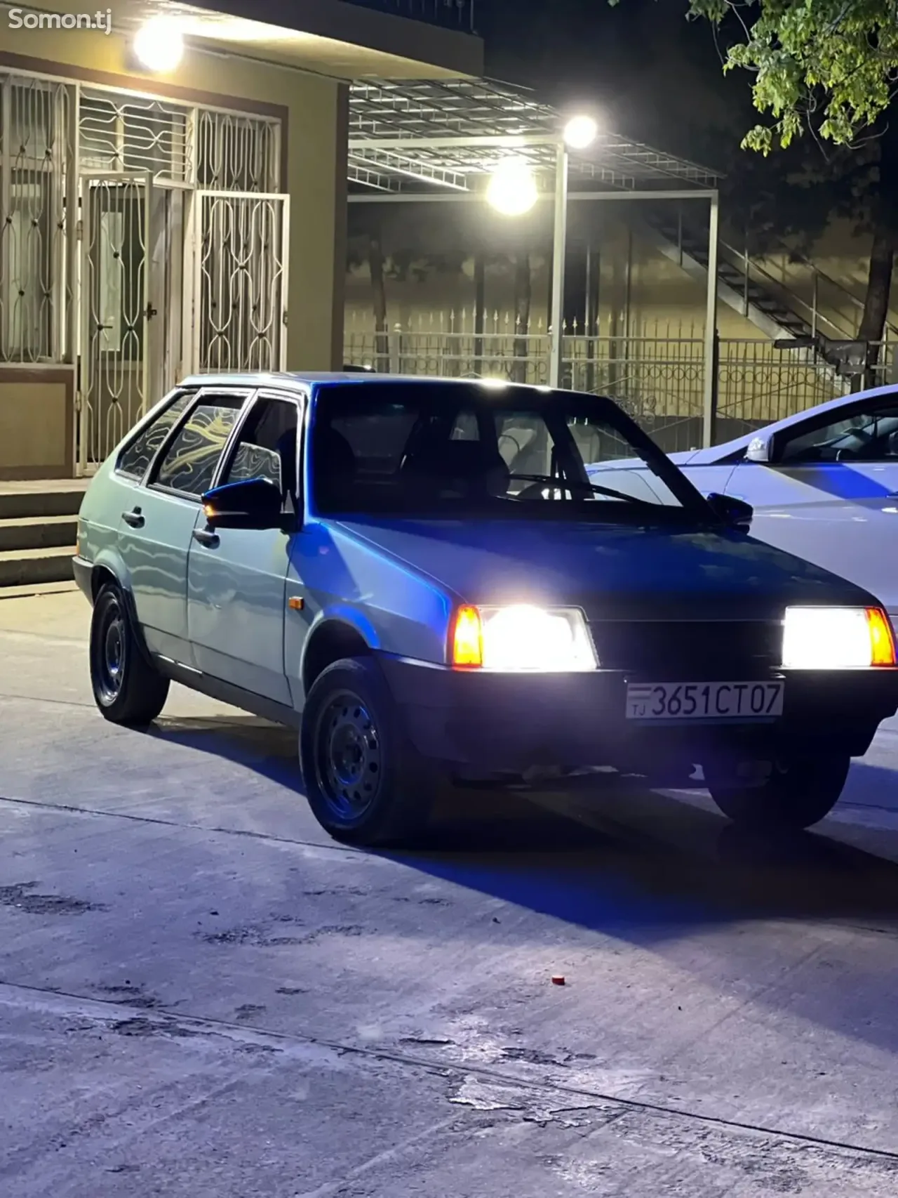 Lada (ВАЗ) 2109 2003 · 1.6 MT