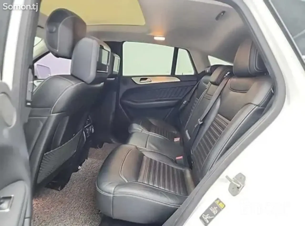Mercedes-Benz GLE class 2016 · 3.5 AT