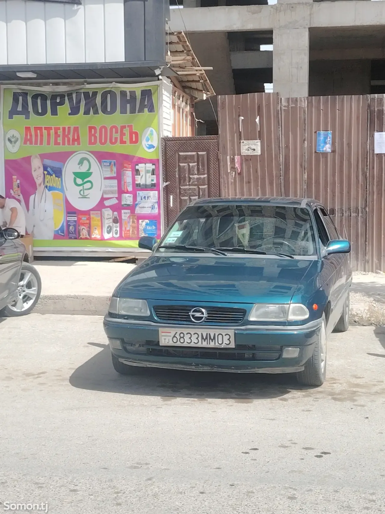 Opel Astra F 1997 · 1.6 MT