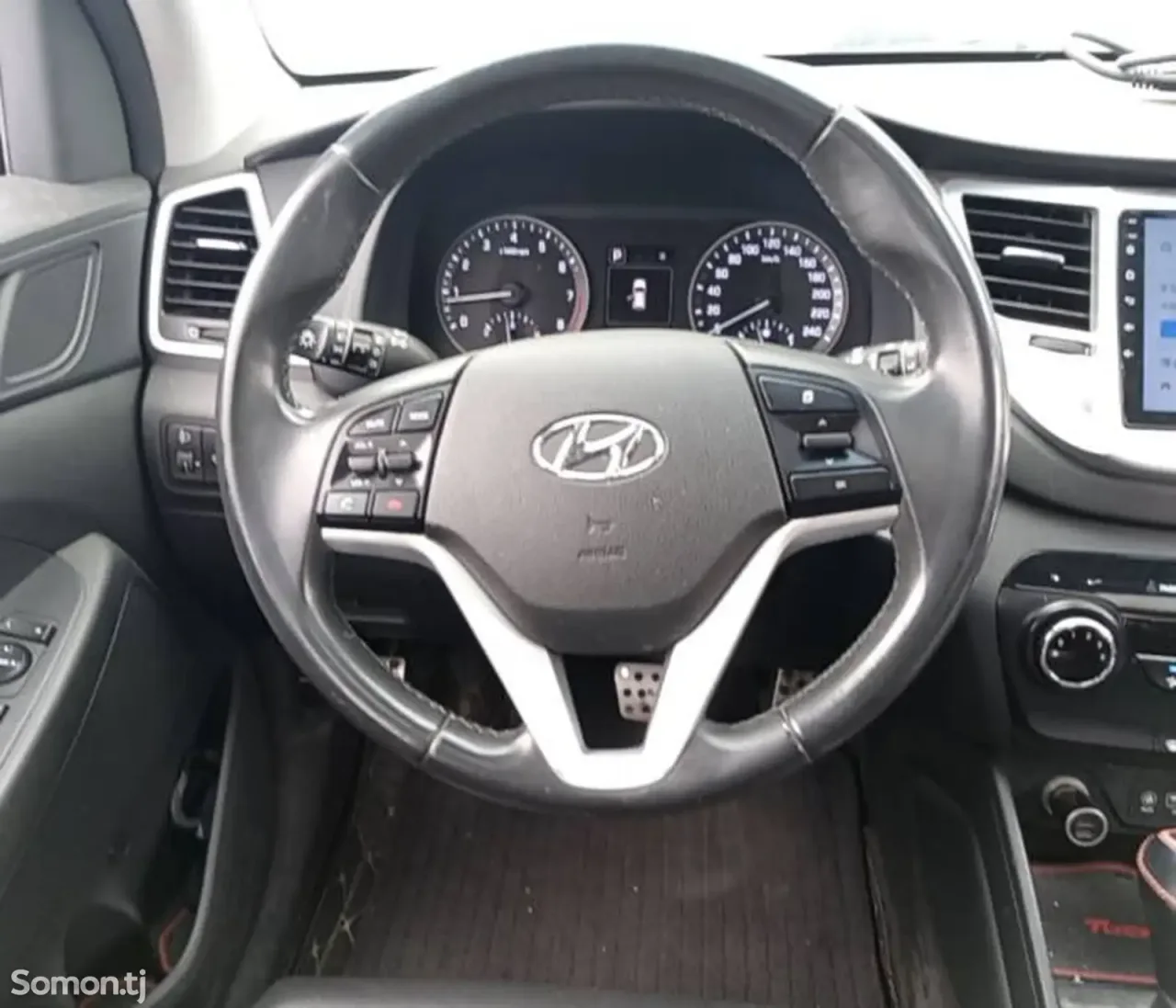 Hyundai Tucson 2015 · 2.0 AT