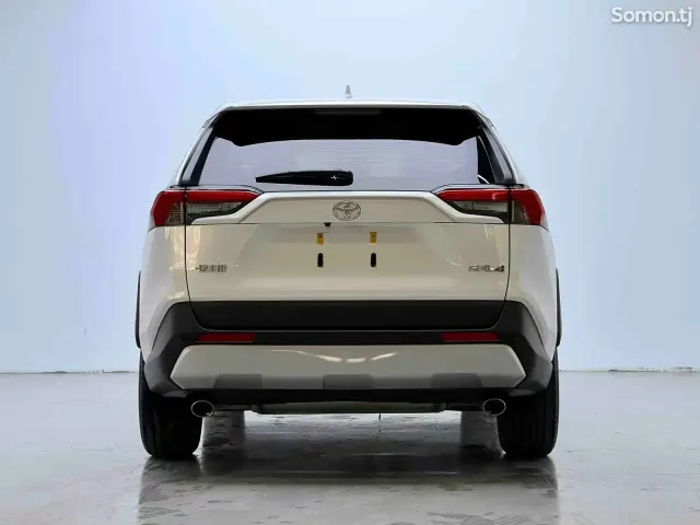 Toyota RAV 4 2024 · 2.0 AT