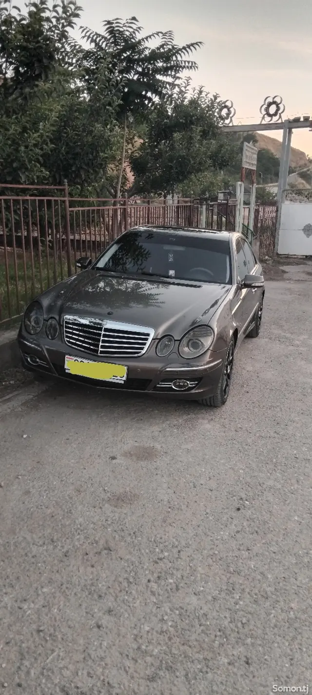 Mercedes-Benz E class 2007 · 3.5 AT