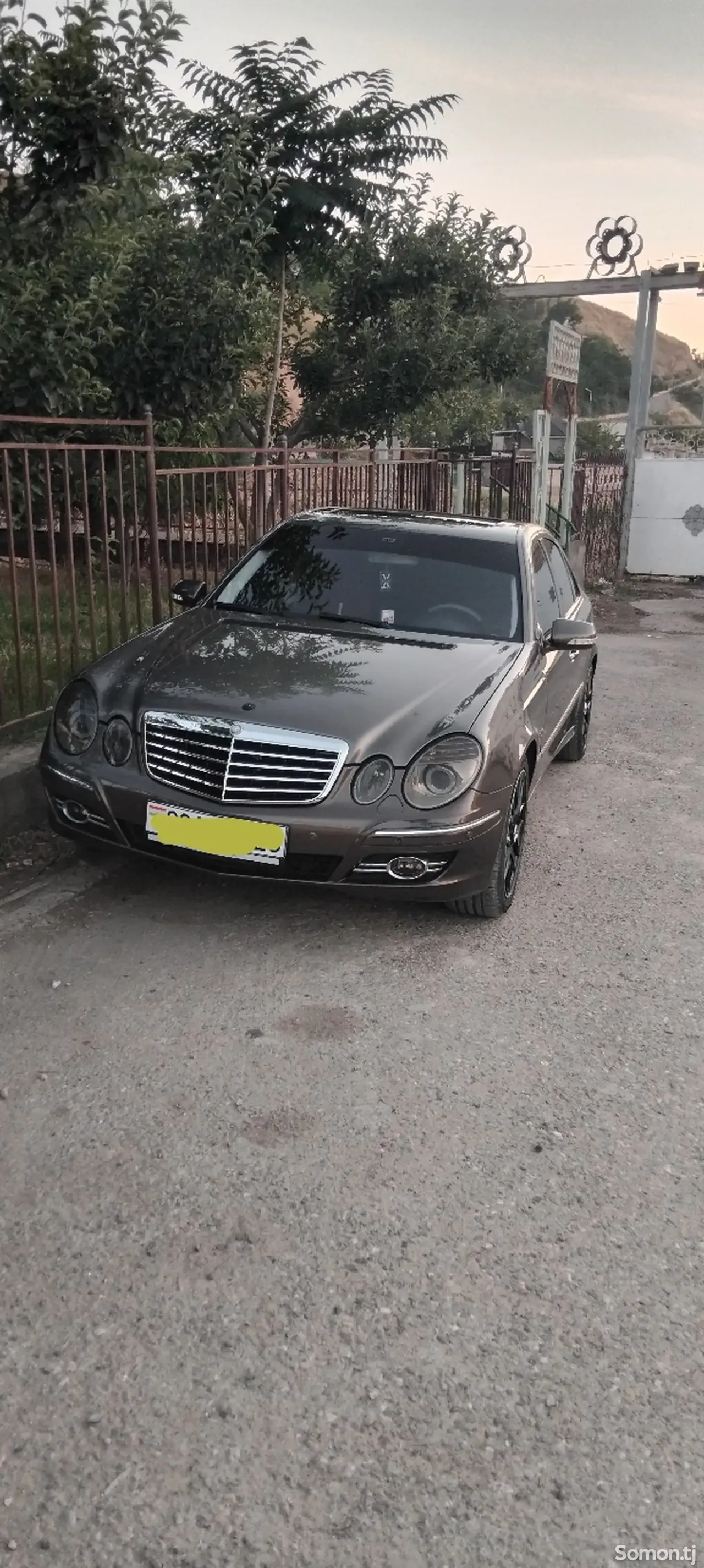 Mercedes-Benz E class 2007 · 3.5 AT