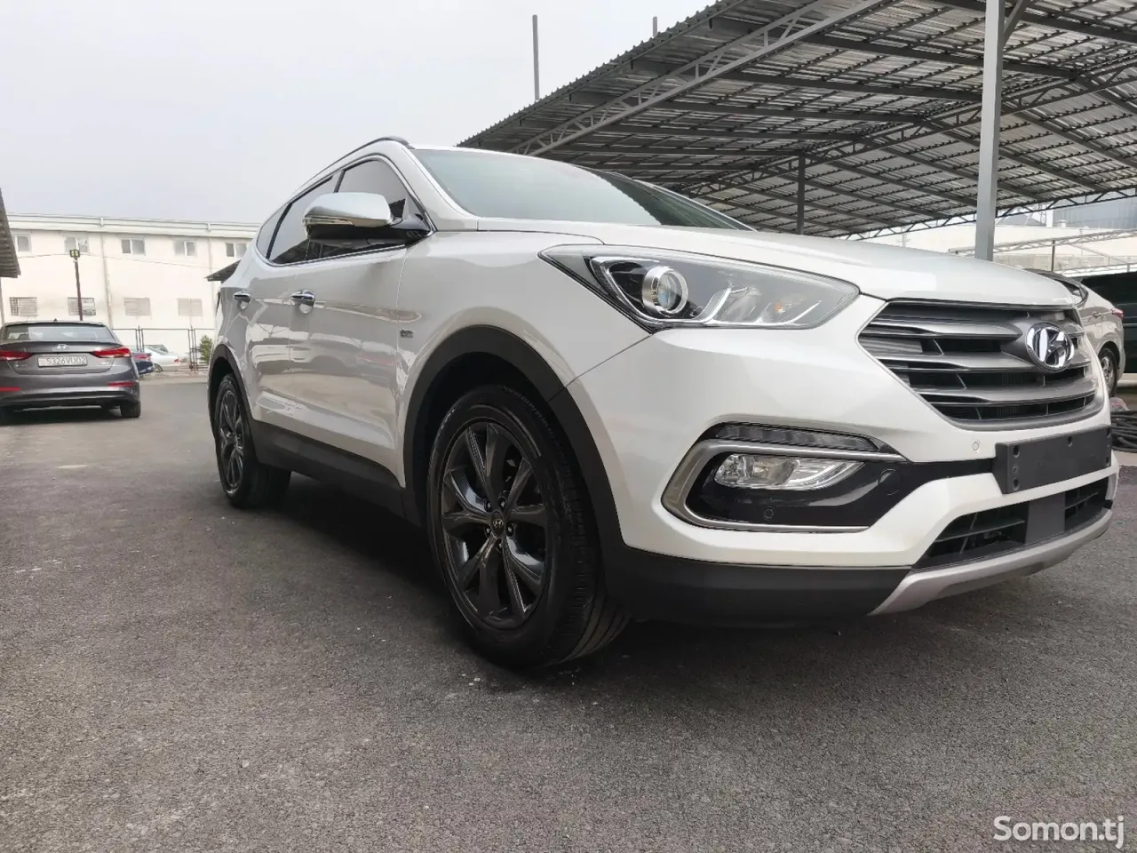 Hyundai Santa Fe 2016 · 2.0 AT