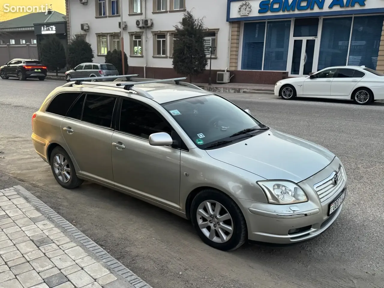 Toyota Avensis 2006 · 2.0 AT
