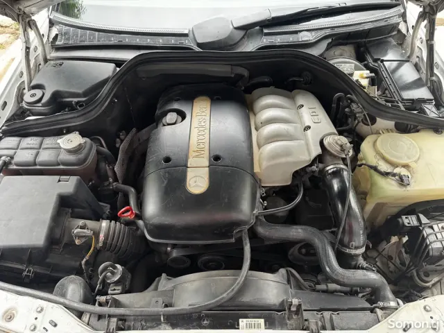 Mercedes-Benz C class 1999 · 2.2 AT