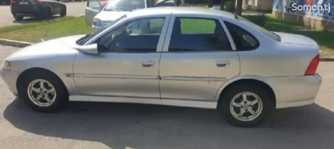 Opel Vectra B 1996 · 1.8 AT