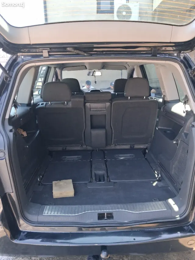 Opel Zafira 2006 · 1.6 MT