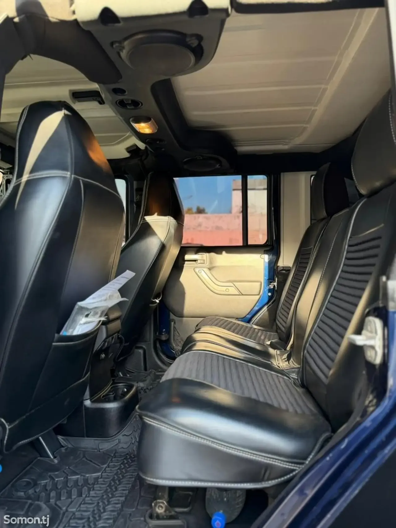 Jeep Wrangler 2013 · 3.6 AT