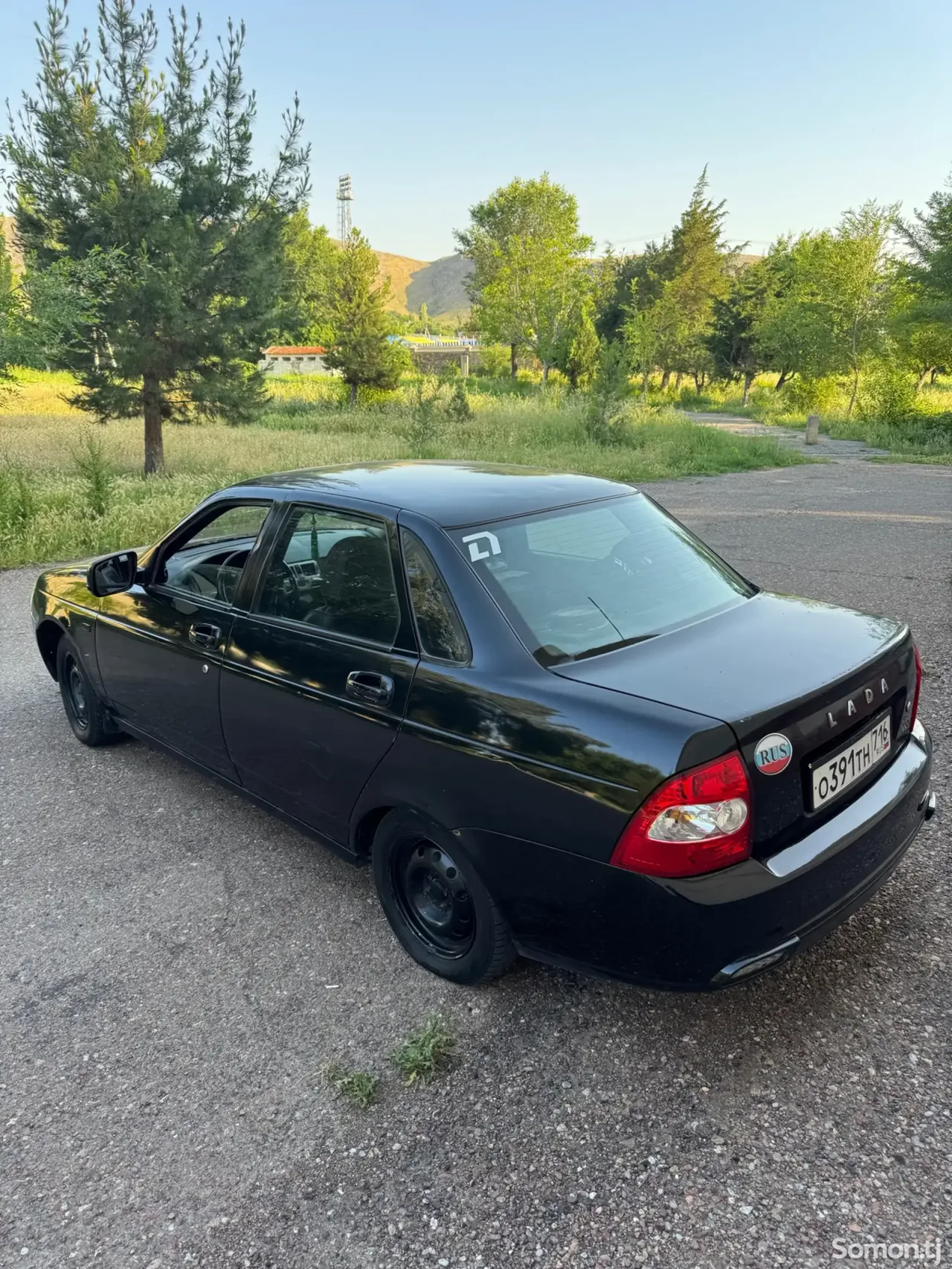 Lada (ВАЗ) Priora 2010 · 1.6 MT