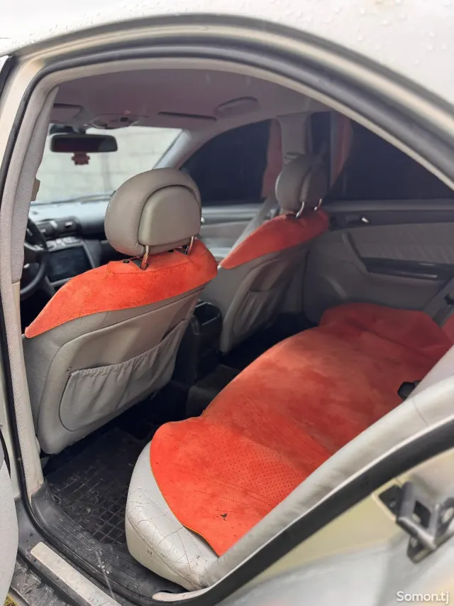 Mercedes-Benz C class 2001 · 2.0 MT