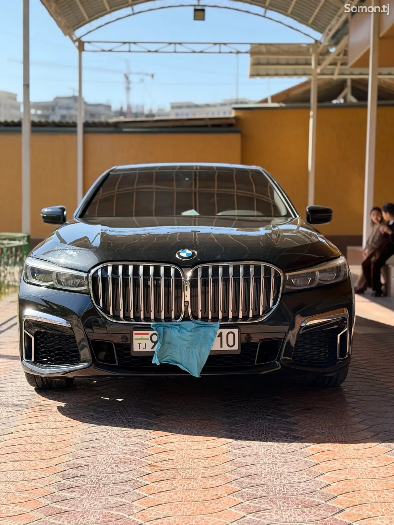 BMW 7 series 2017 · 3.0 AT