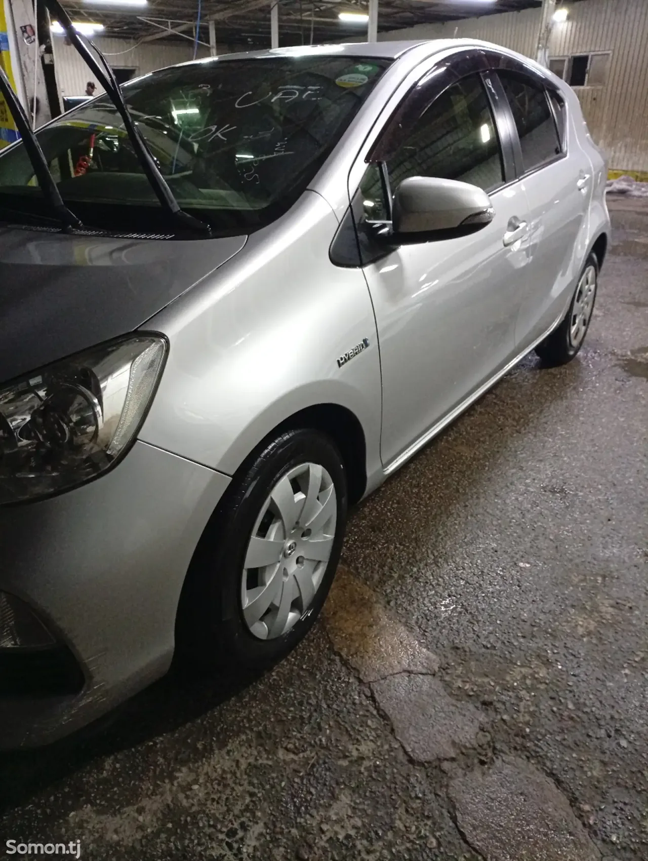Toyota Aqua 2014 · 1.5 AT
