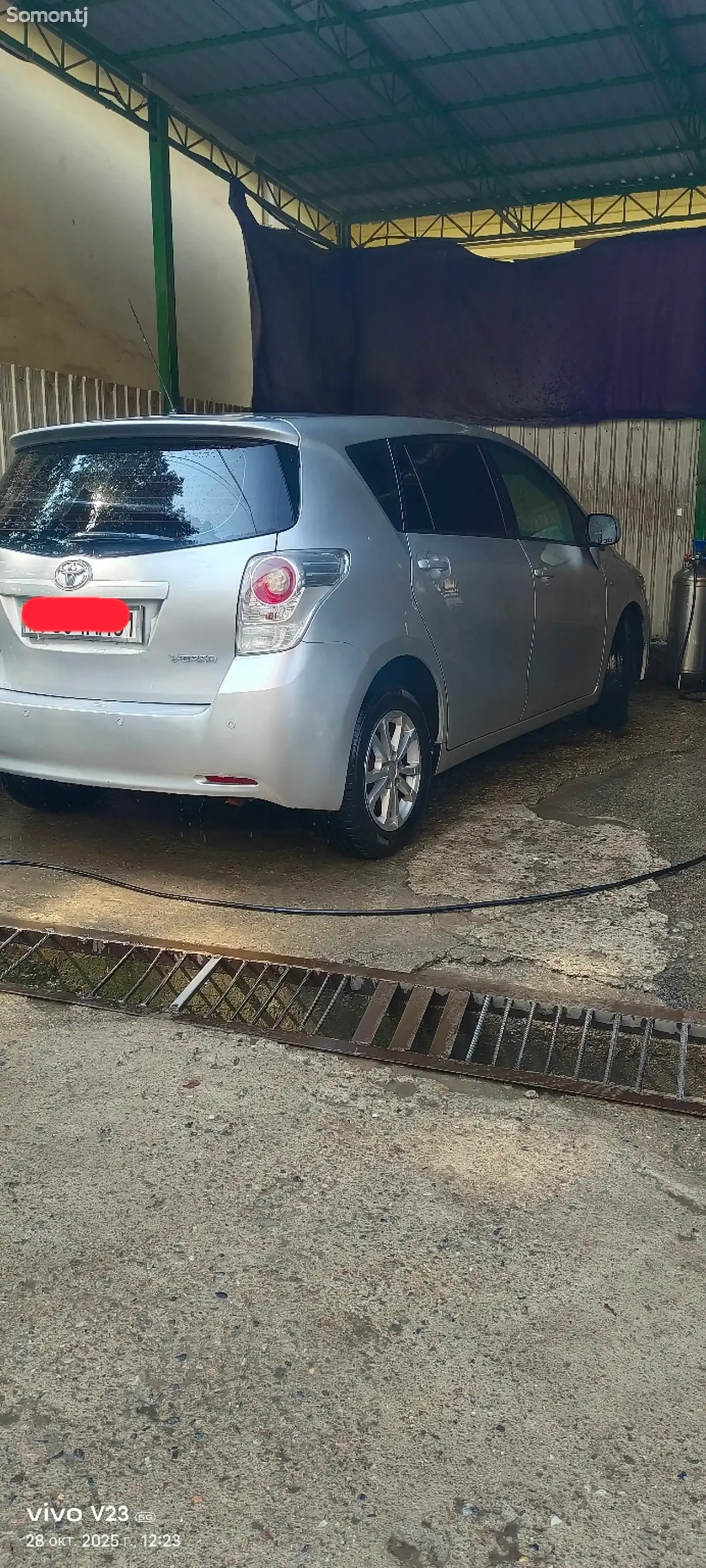 Toyota Corolla Verso 2010 · 1.8 MT