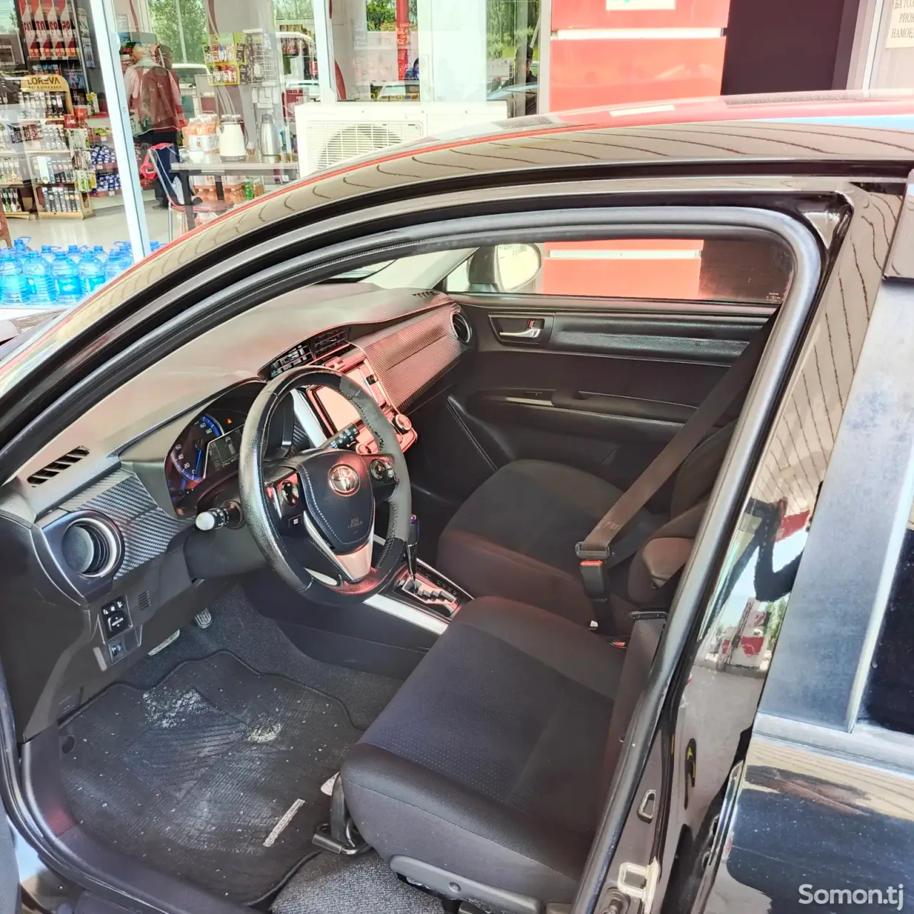 Toyota Fielder 2015 · 1.5 AT