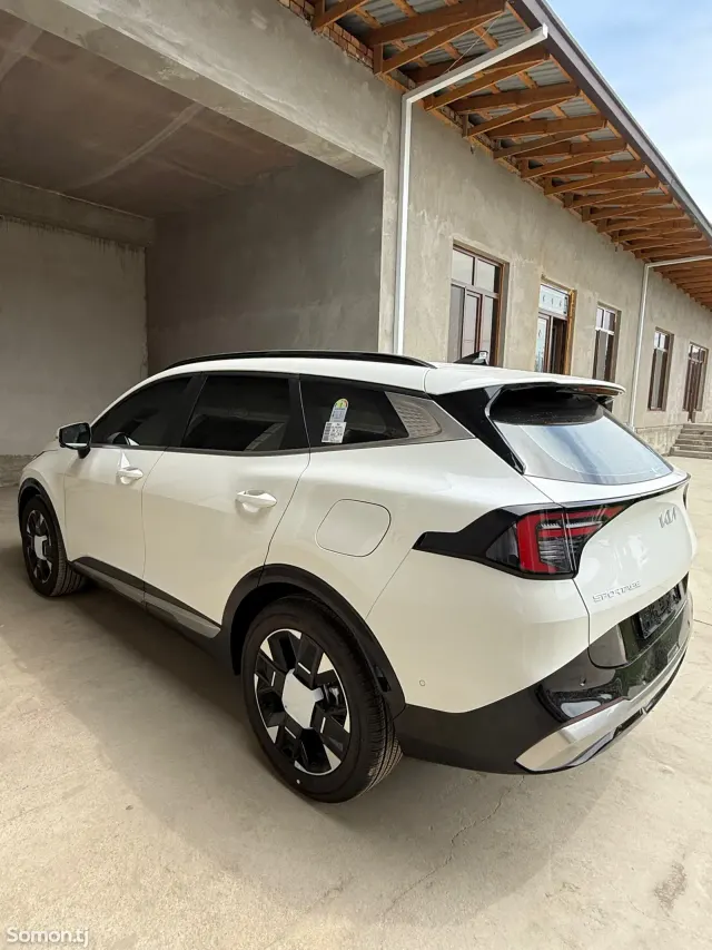 Kia Sportage 2025 · 1.6 AT