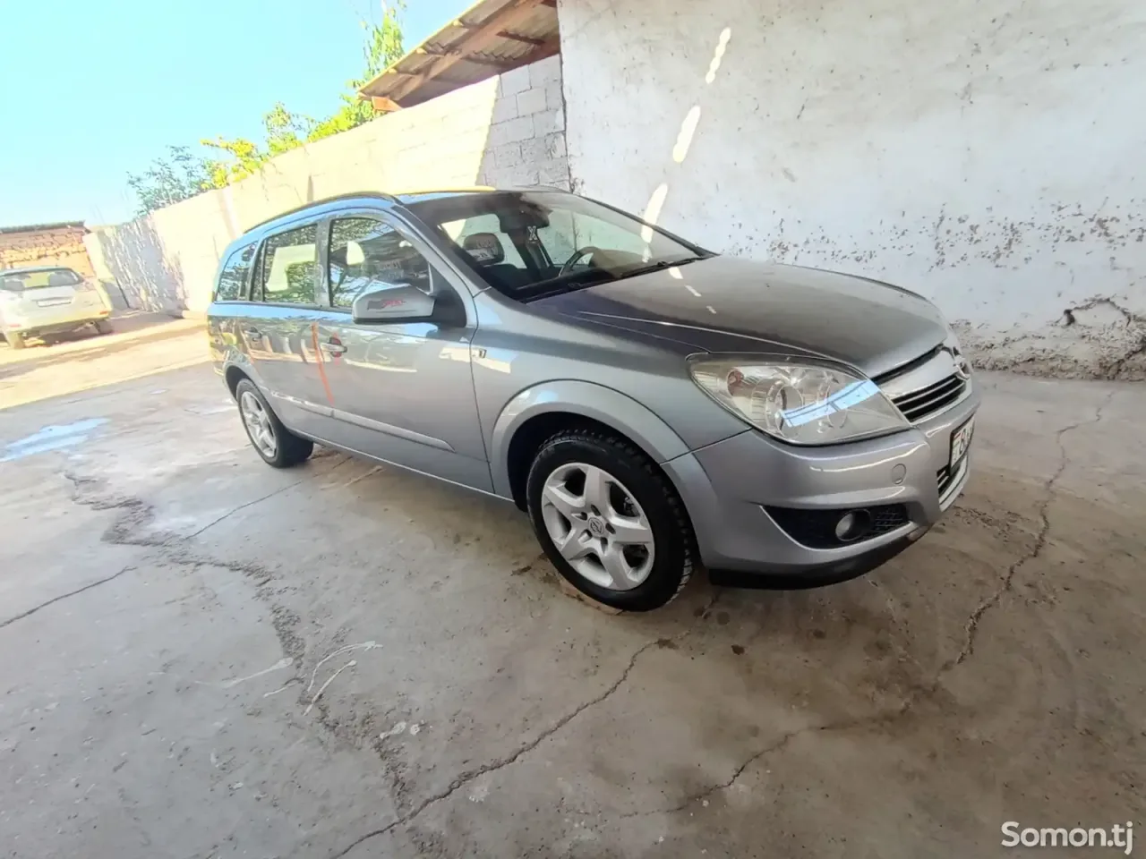 Opel Astra H 2008 · 1.8 AT