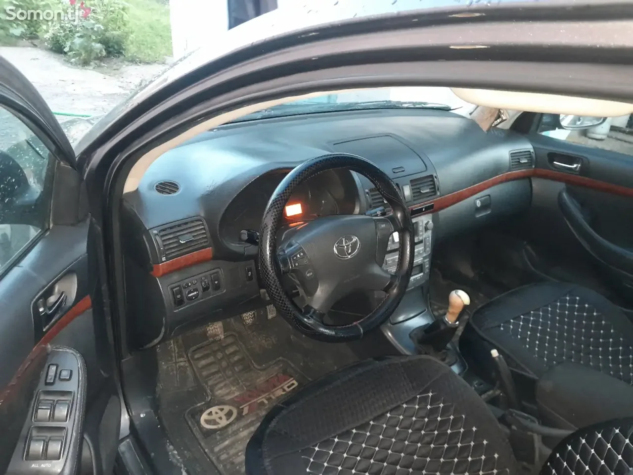 Toyota Avensis 2007 · 1.8 MT